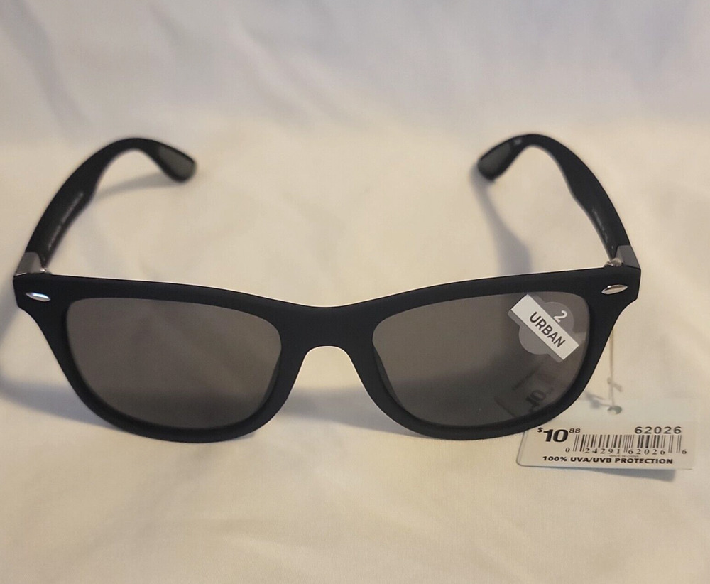 Piranha Urban 2 Sunglasses 100% UVA / UVB Protection Style # 62026 Black